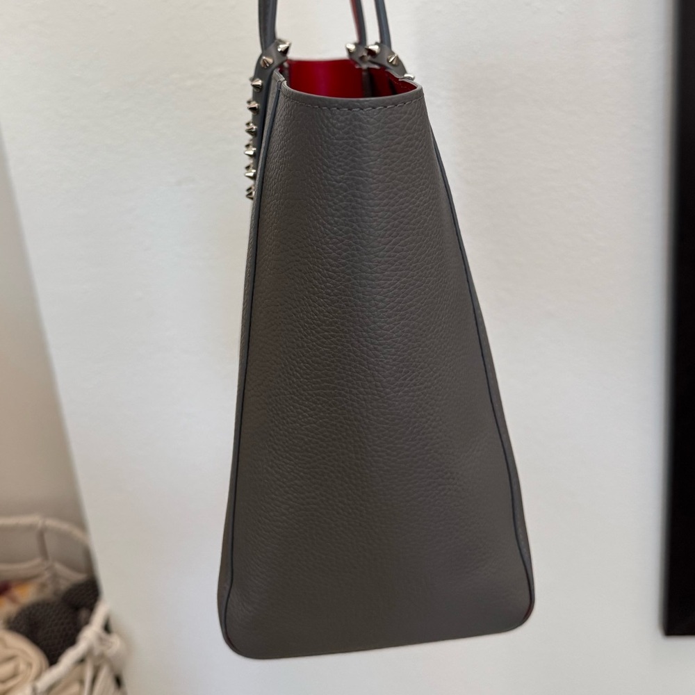 **MINT** Christian Louboutin Cabata Tote *RARE GREY* - Picture 3 of 11